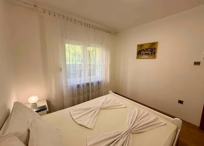 In 54872 Apartment *