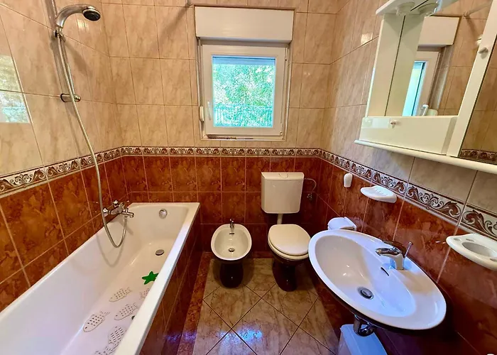 Apartment In 54872
