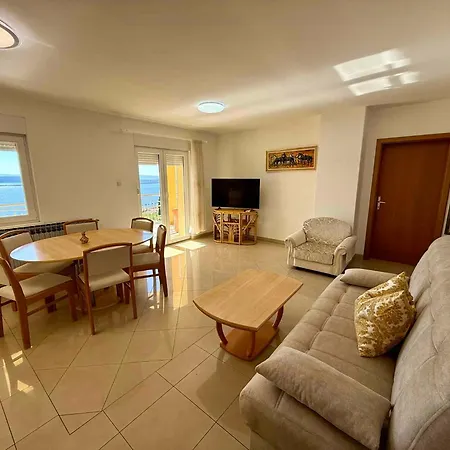 In 54872 Apartment *